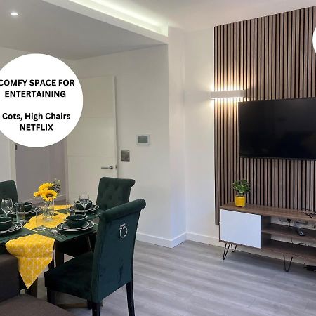 Esmae Homes Milton Keynes Buitenkant foto